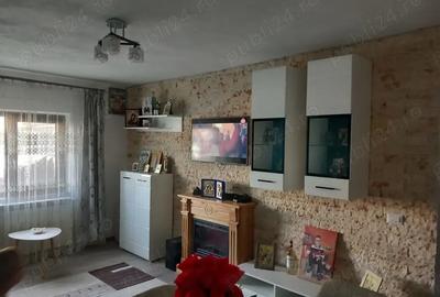 Vand apartament 2 camere