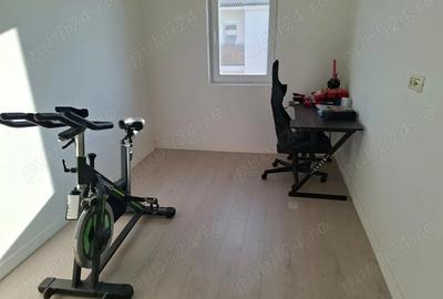 Apartament cu 3 camere decomandat în Chișoda - 4