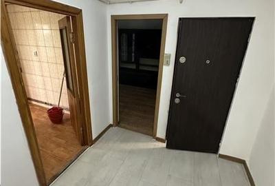 Centrala proprie decomandat cu 2 balcoane