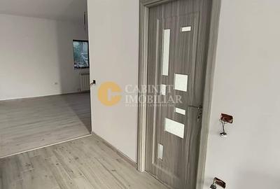 Duplex cu 4 camere cu Canalizare în Horpaz - 9
