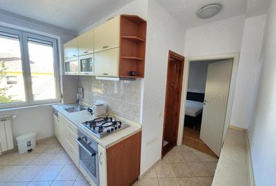 Apartament cu 3 camere decomandat în Central - 3