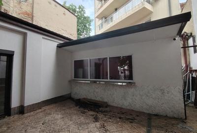 Casă individuală cu 2 camere cu Canalizare în Moșilor - 1