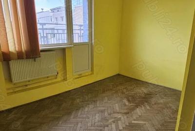 Apartament cu 2 camere nedecomandat în Republicii - 3