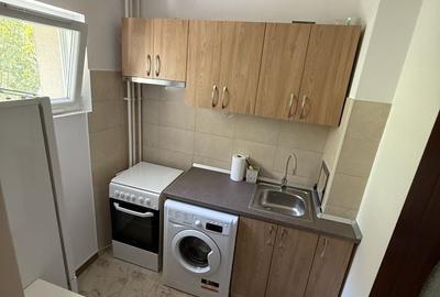 Apartament cu 2 camere semidecomandat în Apărătorii Patriei - 6