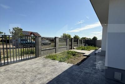 Casa de vanzare, cu 4 camere, 110 mp, zona Sacalaz - 4