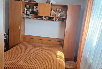 Apartament cu 2 camere decomandat în Bariera Vâlcii - 1