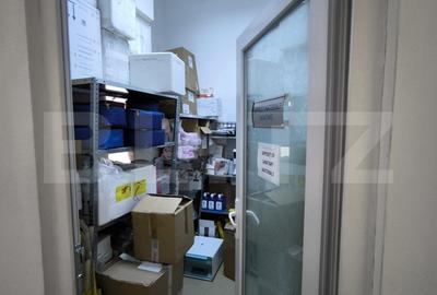 Spatiu comercial cu destinatie medicala, 205 mp, vitrina, Calea Bucuresti - 4