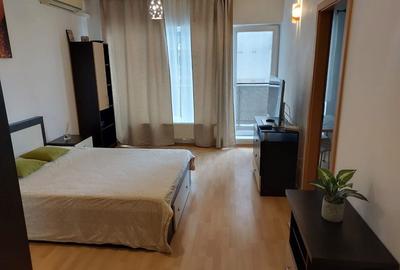 Garsonieră decomandată, mobilată în Titan - 2