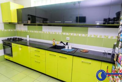 Casă cu 7 camere cu Teren 209 Mp în Monumentului - 10