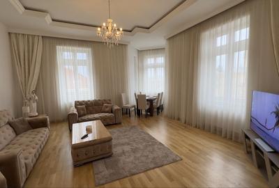 Apartament cu 3 camere decomandat în Central - 2