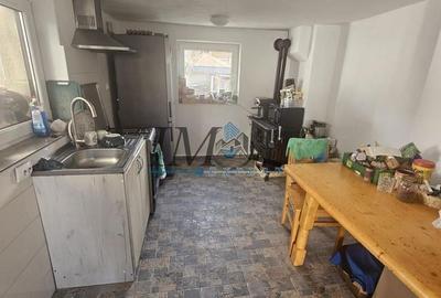 Casă cu 3 camere în Central - 2