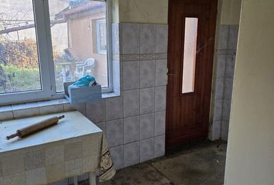 Casă cu 3 camere cu Canalizare în Steaua - 4