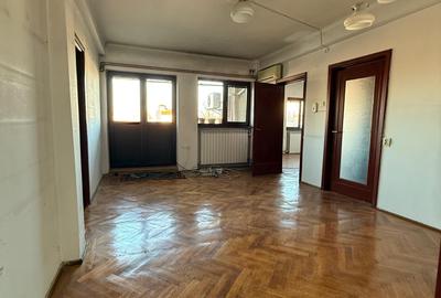 Apartament cu 3 camere semidecomandat în Calea Victoriei - 14