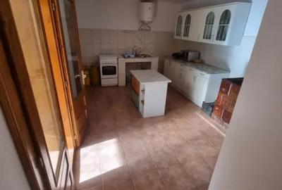 Casă cu 5 camere cu Teren 899 Mp în Rusca - 6