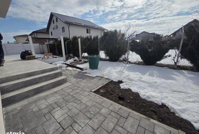 Casă cu 4 camere în Central