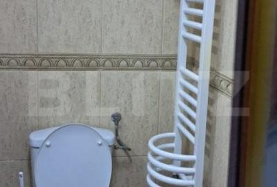 Casă cu 5 camere cu Teren 670 Mp în Central - 12