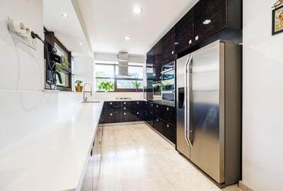 Casă individuală cu 12 camere cu Canalizare în Valea Oltului - 13