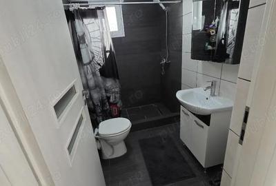 Casă cu 4 camere cu Teren 250 Mp în Central - 6