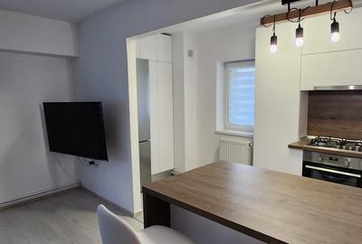 Garsoniera Bulevardul Muncii-Racadau, etaj 3, decomandata, mobilata si utilata! - 1