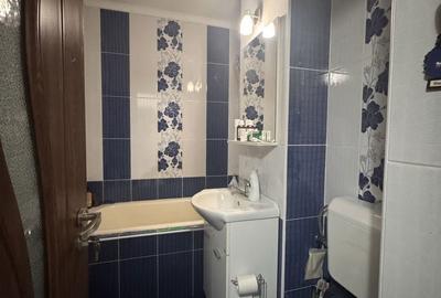 Apartament cu 2 camere semidecomandat în Micro 16 - 2