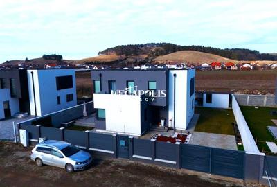 Casă individuală cu 5 camere cu Canalizare în Sânpetru - 9