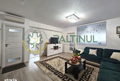 Apartament cu 4 camere decomandat în Central - 19