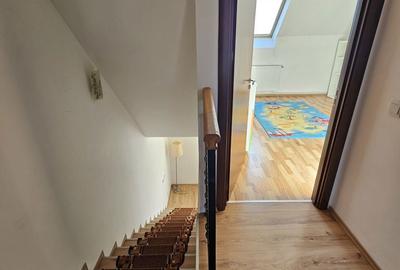 Casă cu 4 camere cu Teren 84 Mp în Turnișor