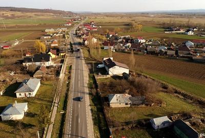 Casă cu Teren 1806 Mp în Vadu Moldovei