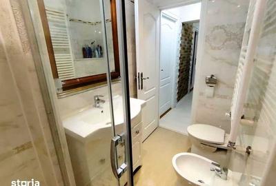 Apartament cu 3 camere decomandat în Țiglina 1 - 3