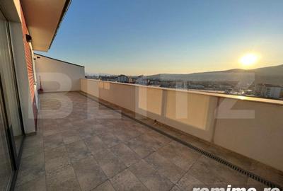 Apartament cu 3 camere semidecomandat în Cetate - 2