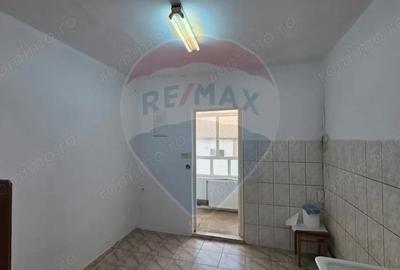 Apartament cu 2 camere decomandat în Vitrometan - 9