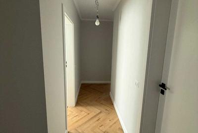 Apartament cu 3 camere decomandat în Central - 2
