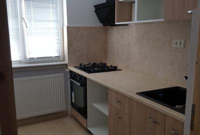 Proprietar inchiriez apartament 3 camere ultracentral - 3