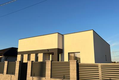 Casă individuală cu 3 camere cu Teren 275 Mp în Berceni