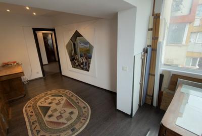 Apartament cu 4 camere semidecomandat, mobilat în Tei - 13