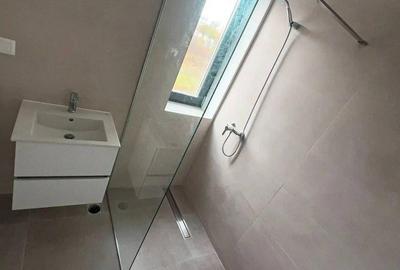Apartament cu 3 camere decomandat în Străulești - 15