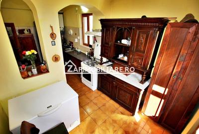 Casă individuală cu 3 camere cu Canalizare în Central - 7