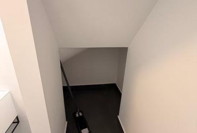 Apartament cu 3 camere decomandat, mobilat în Central - 9