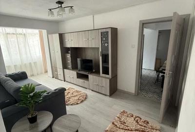 Apartament cu 3 camere semidecomandat în Central - 4