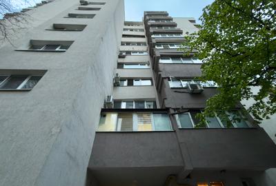 Apartament cu 3 camere decomandat, mobilat în Lujerului - 30