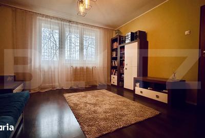 Apartament cu 4 camere decomandat în Decebal - 2