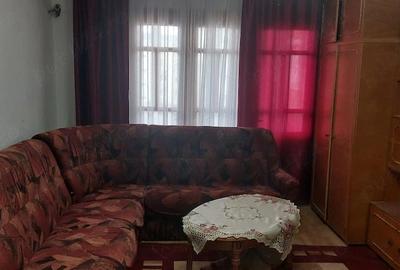 Apartament cu 3 camere decomandat în Central - 3