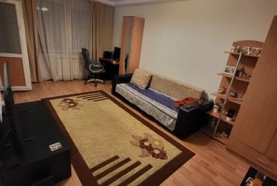 Apartament cu 3 camere decomandat, mobilat în Rahova