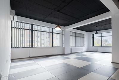 Spațiu comercial, de 277.82998657227 mp, în Tomis Nord - 2