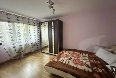 Apartament cu 2 camere, etajul 1/4, zona Podu Ros - 5