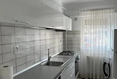Apartament de inchiriat, cu 2 camere, zona Galata - 4