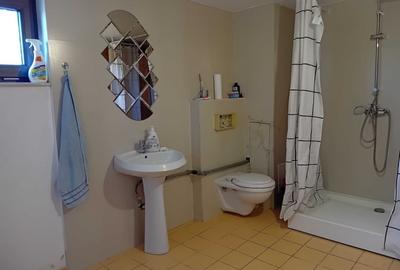 Apartament cu 2 camere nedecomandat, mobilat în Iris - 6