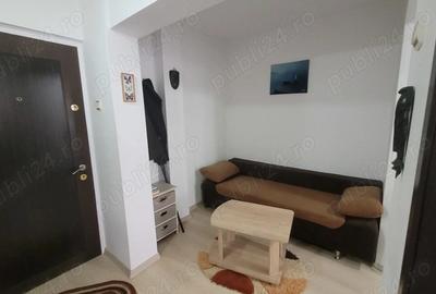 Garsonieră decomandată în Petros - 3