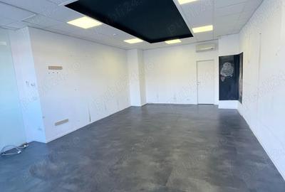 Spațiu comercial, de 60 mp, în Central - 6