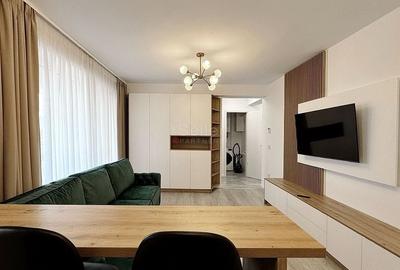 Complex Kasper Coresi - 8